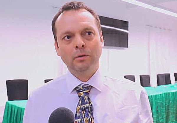 SHELL apresenta ao Governo Regional projeto de perfuração do Bloco 10